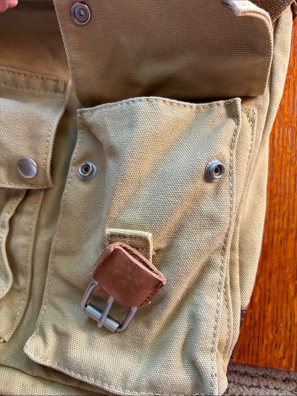 URBAN EDGE Canyon Outback messenger canvas with leather trim bag.